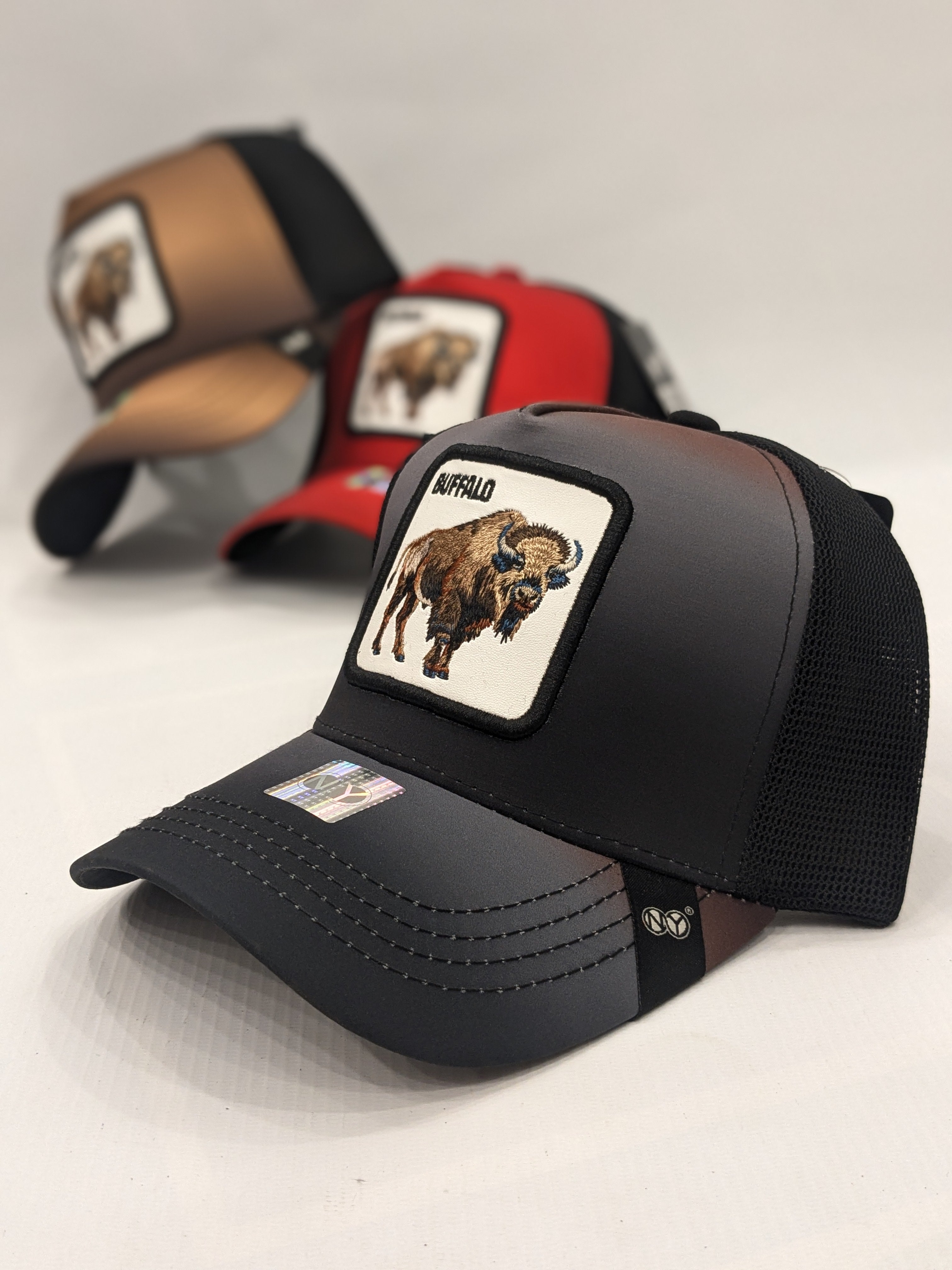 BUFFALO Premium Shaded Trucker Cap